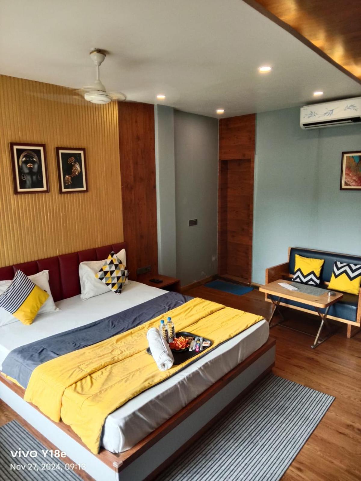 The Promise Hotel And Resort Tajpur 외부 사진
