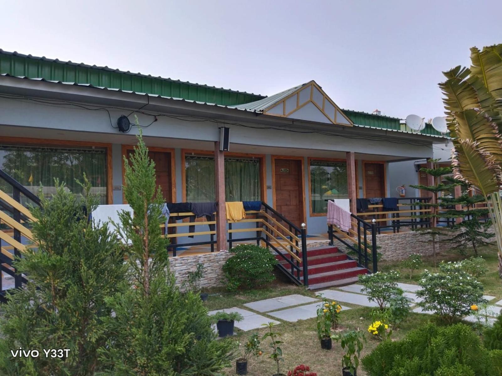 The Promise Hotel And Resort Tajpur 외부 사진