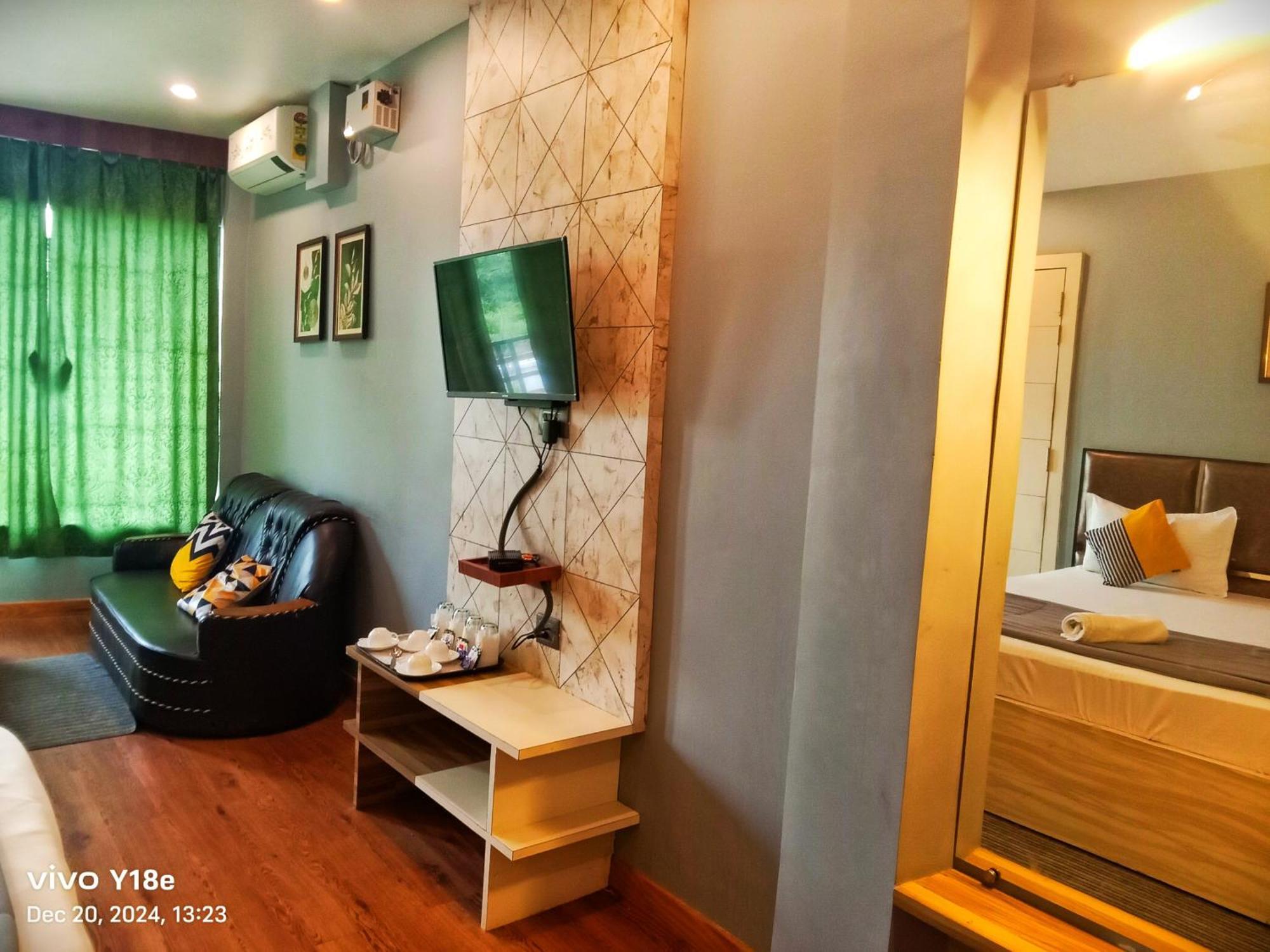 The Promise Hotel And Resort Tajpur 외부 사진