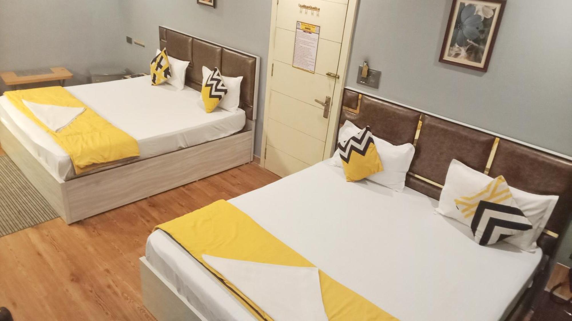 The Promise Hotel And Resort Tajpur 객실 사진