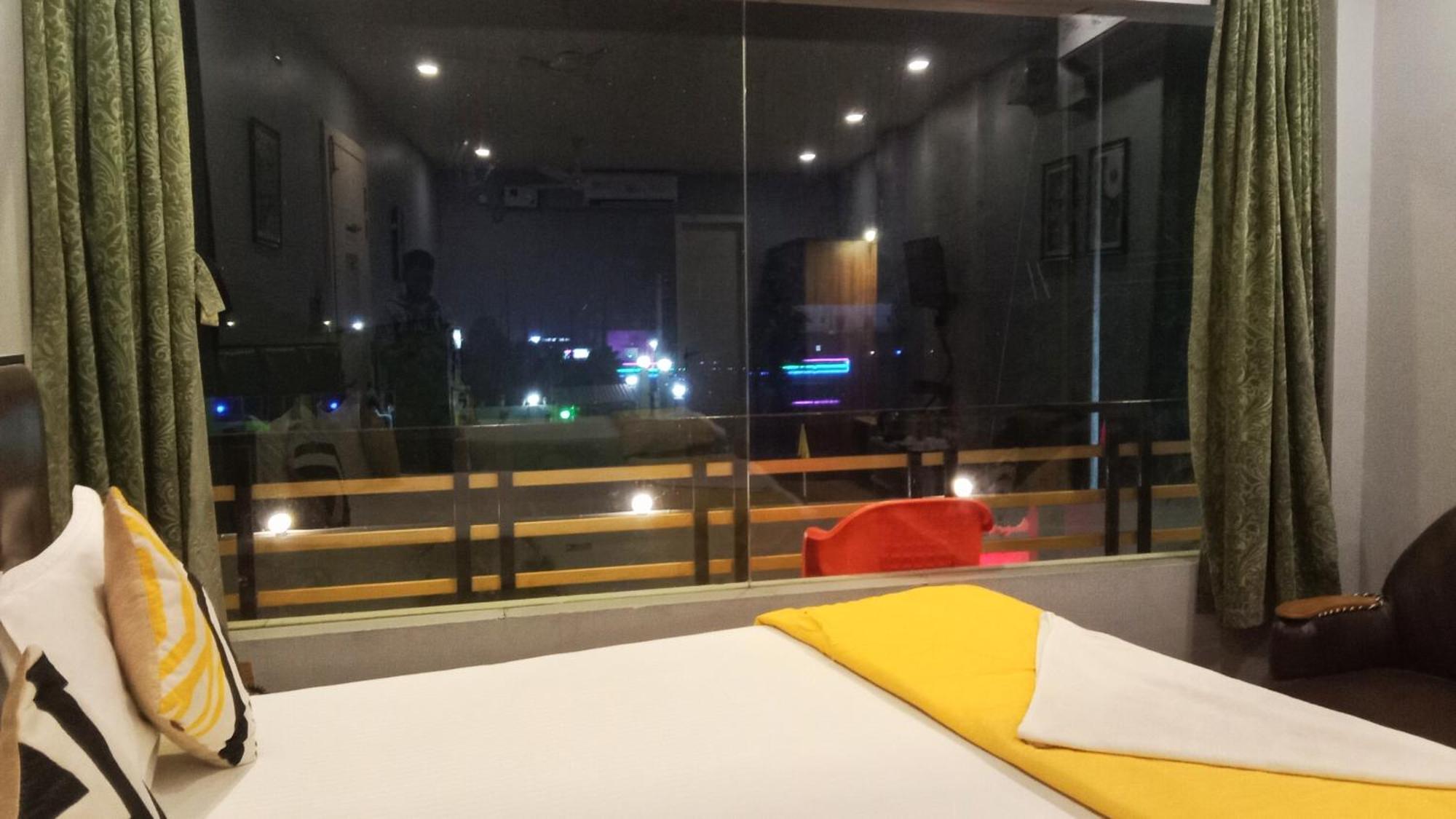 The Promise Hotel And Resort Tajpur 외부 사진